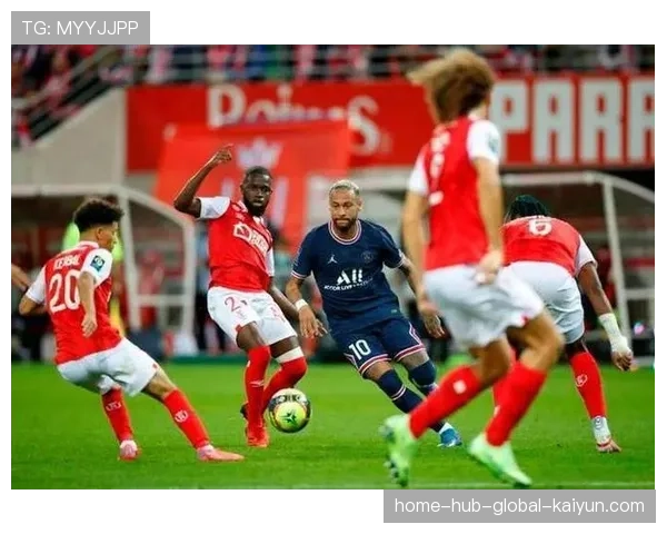 洛里昂4-4-2体系保级前景分析 阵型紧凑性与快速落位成亮点