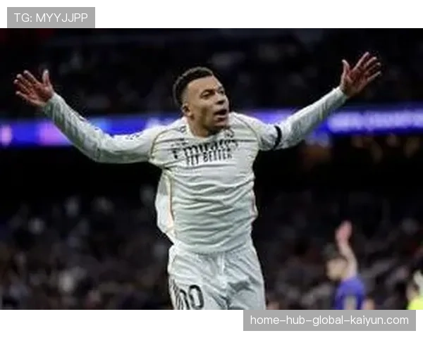 维尼修斯造4球助皇马大胜 回应主场嘘声展现心理调整