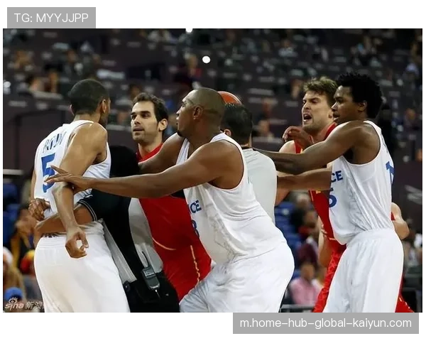 纳托尔12+3+4新疆新援 欧洲前锋战术执行力出色